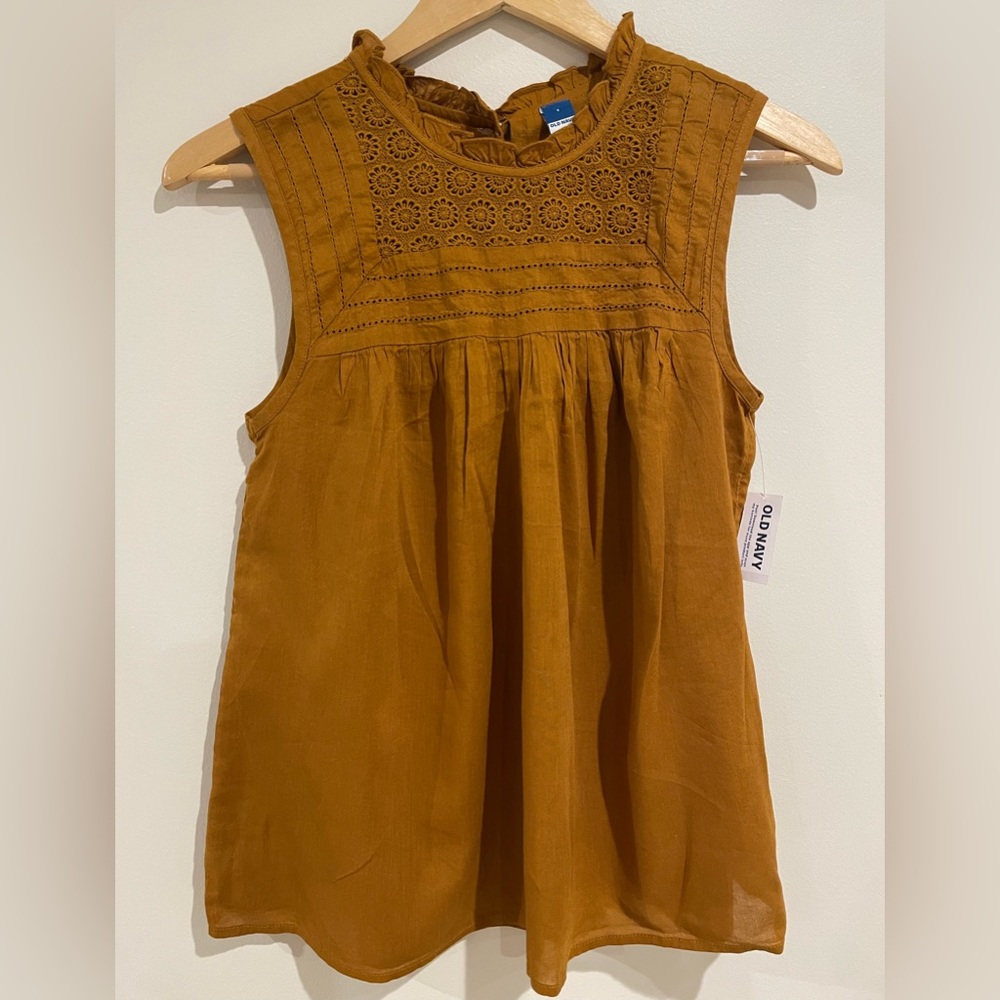 Old navy top